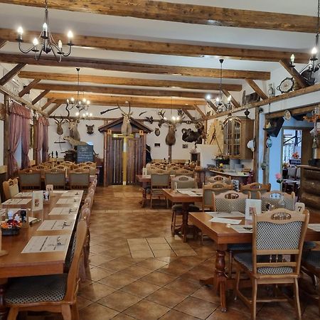 Tardos Kemences Fogado B&B 외부 사진